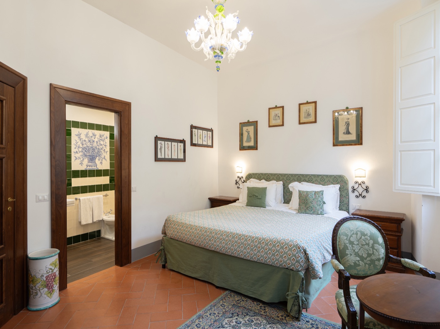 Caterina & Gridonia, Suite room at Borgia di Firenze